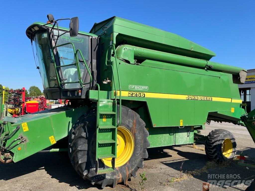 John Deere 2256 Ceifeiras debulhadoras