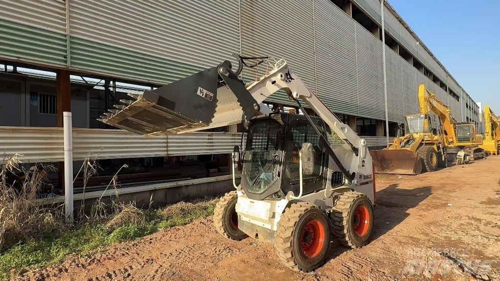 Bobcat S 630 Carregadoras de direcção deslizante