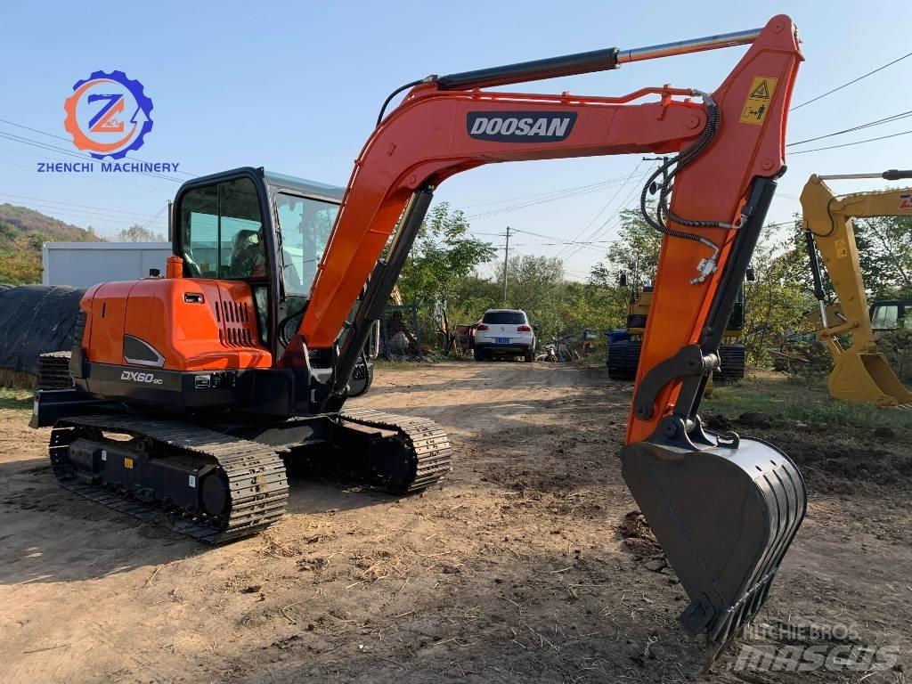 Doosan DX 60 Mini Escavadoras <7t