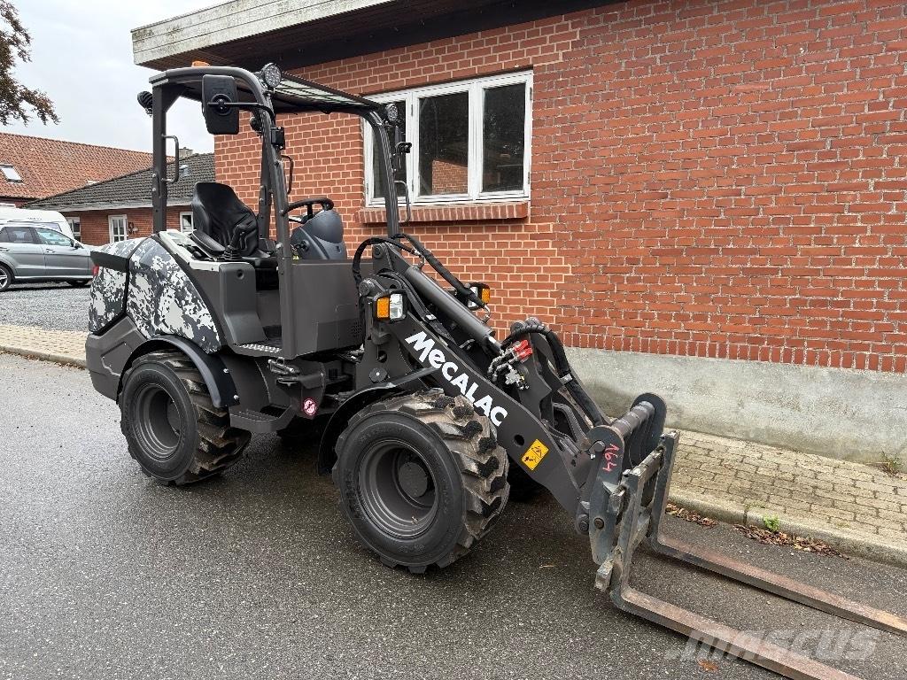 Mecalac MCL 6+ Mini carregadoras