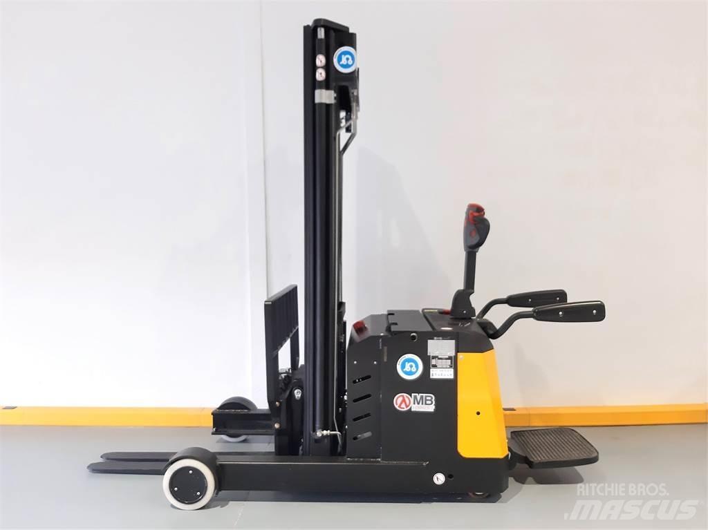  CQE15R Porta-paletes com plataforma