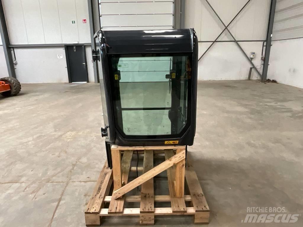 Kubota U 27-4 Cabines e interior máquinas construção