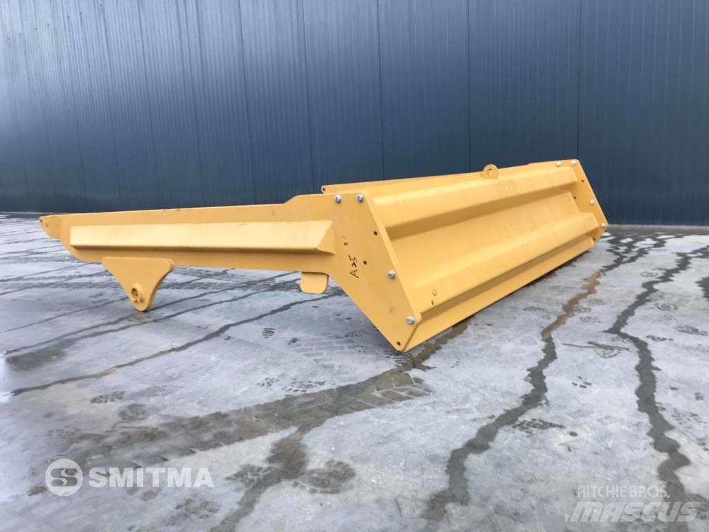 Volvo A25D Portas traseiras
