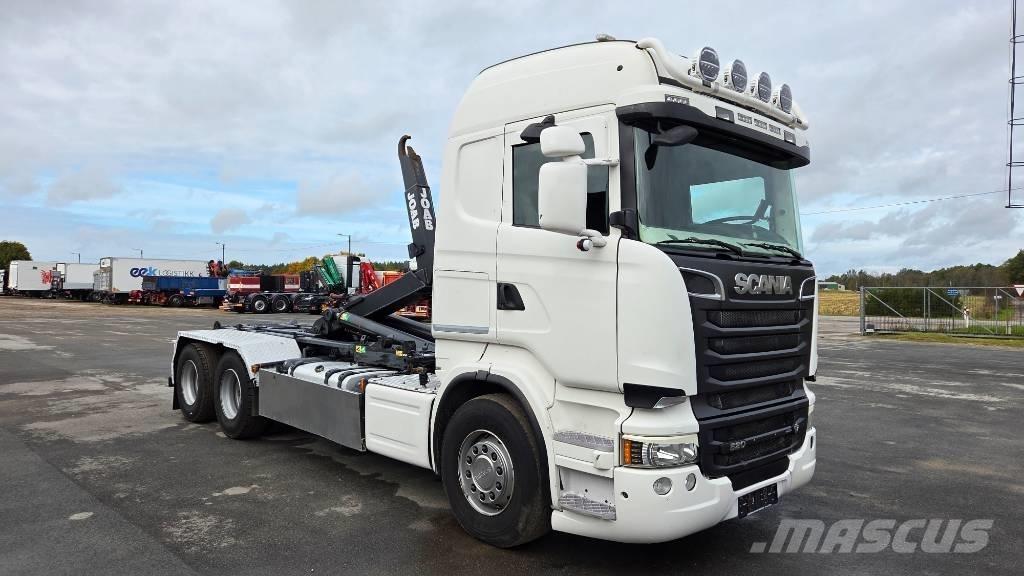 Scania R520 6X4 Camiões Ampliroll