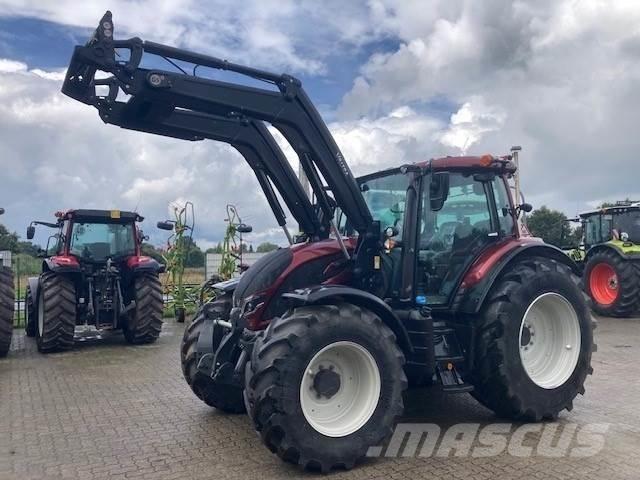 Valtra N155 Active Tratores Agrícolas usados