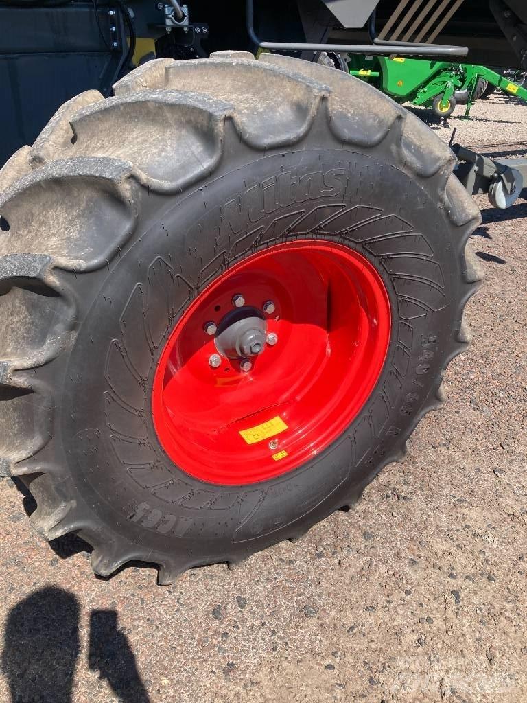 Fendt 5335 C Ceifeiras debulhadoras