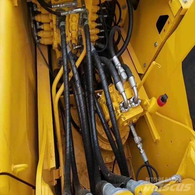 Komatsu 200-8 Escavadoras de rastos