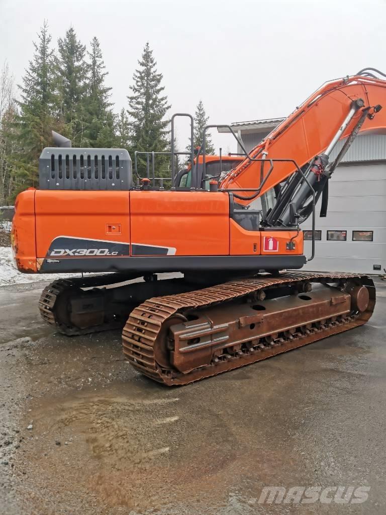Doosan DX 300 LC-5 Escavadoras de rastos