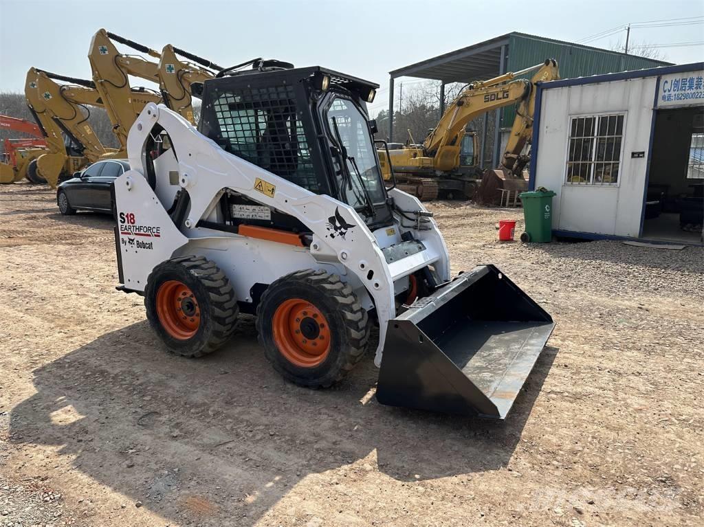 Bobcat S 18 Carregadoras de direcção deslizante