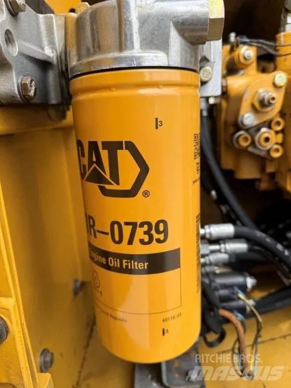 CAT 323DL (320DL) Escavadoras de rastos