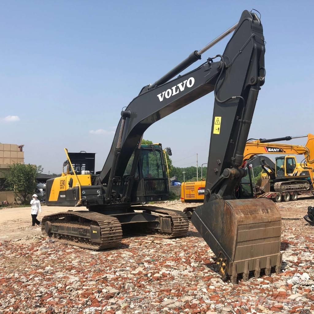 Volvo EC240 Escavadoras de rastos