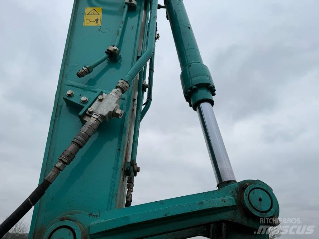Kobelco SK130LC-11 Escavadoras de rastos