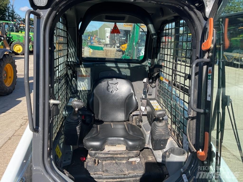 Bobcat T 450 Carregadoras de direcção deslizante