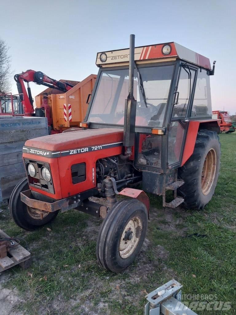 Zetor 7211 Tratores Agrícolas usados