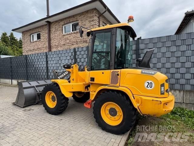 Volvo L 30 G Pás carregadoras de rodas