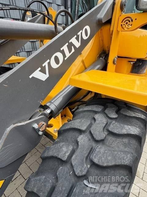 Volvo L 30 G Pás carregadoras de rodas