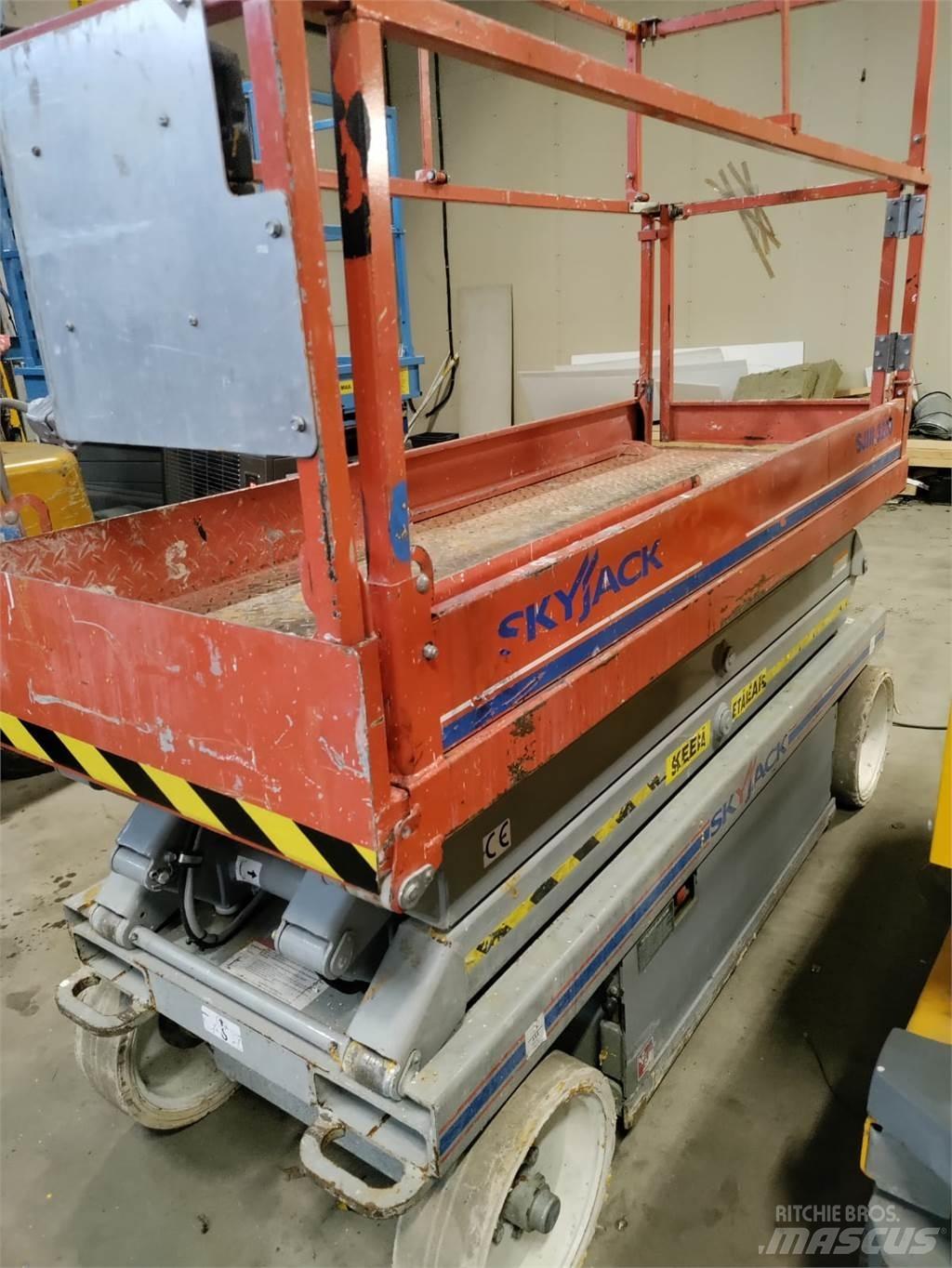 SkyJack SJ3220 Elevadores de tesoura