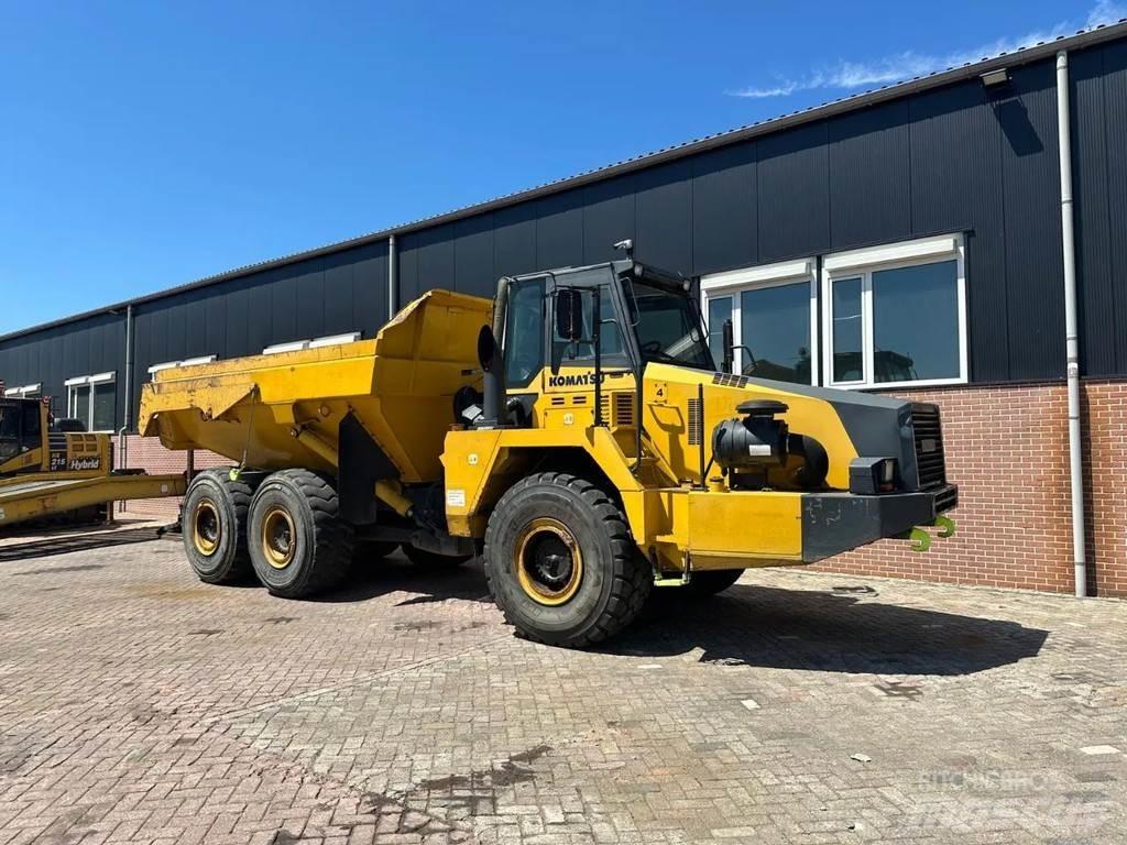 Komatsu HM300-2 Camiões articulados