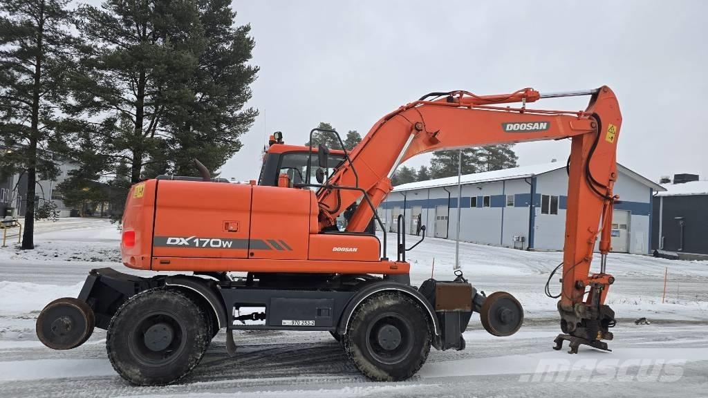 Doosan DX 170 W Escavadoras de rodas
