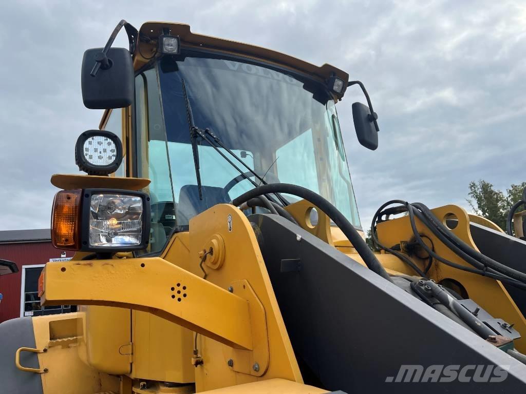 Volvo L 120 E Pás carregadoras de rodas