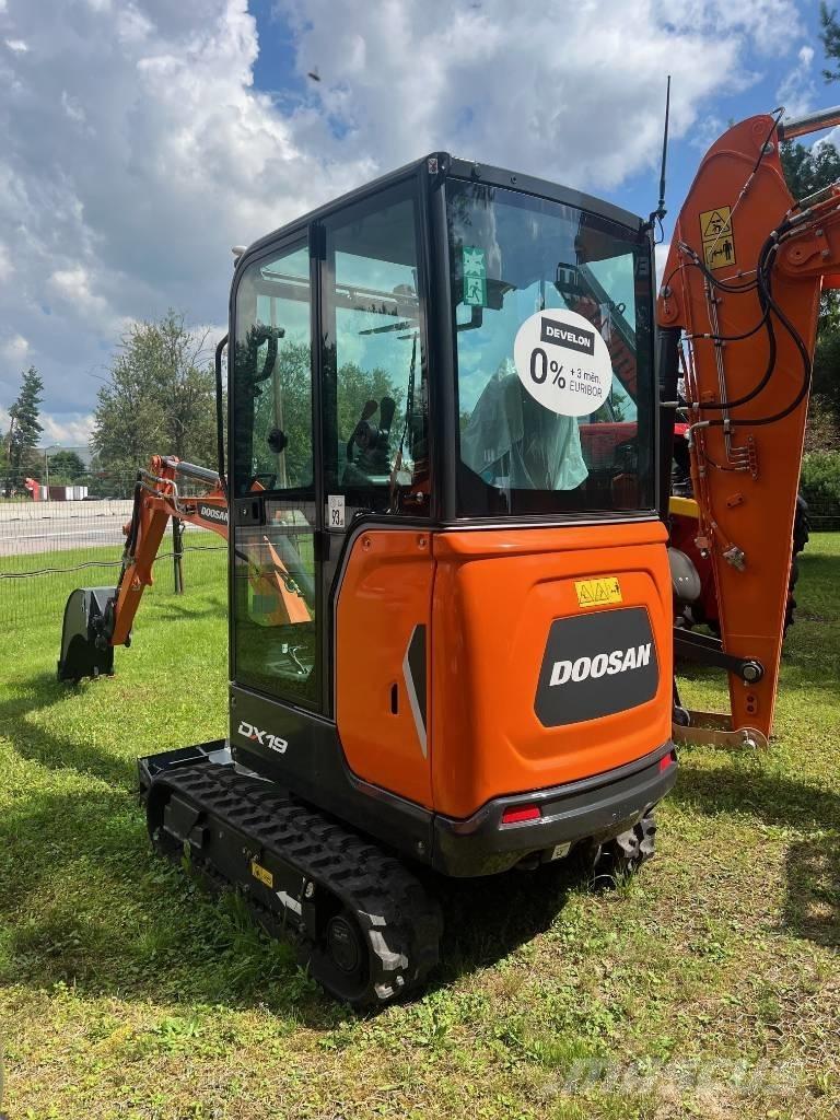 Doosan DX 19 Escavadoras de rastos