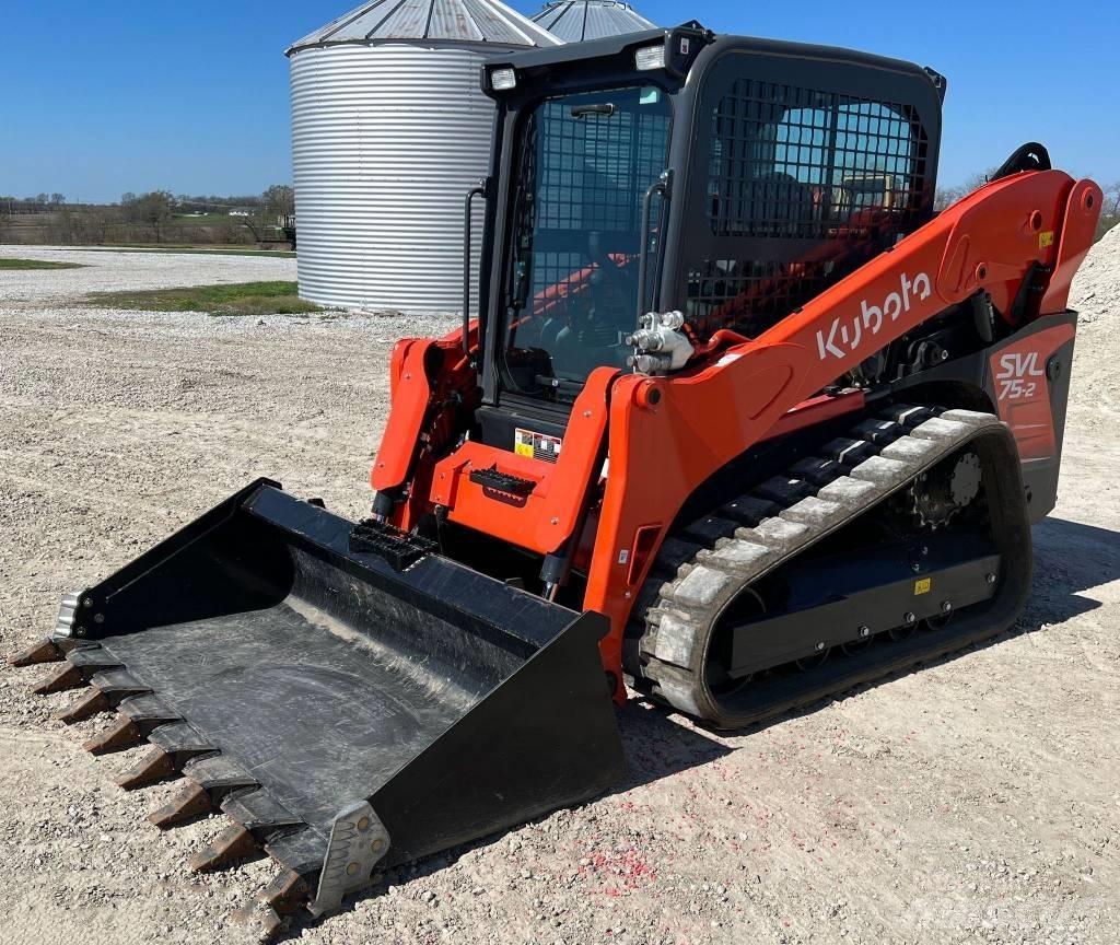 Kubota SVL75-2 Carregadoras de direcção deslizante