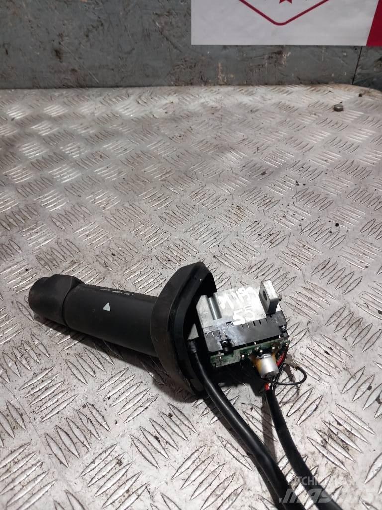 MAN TGM  81255090188 Cabines e interior