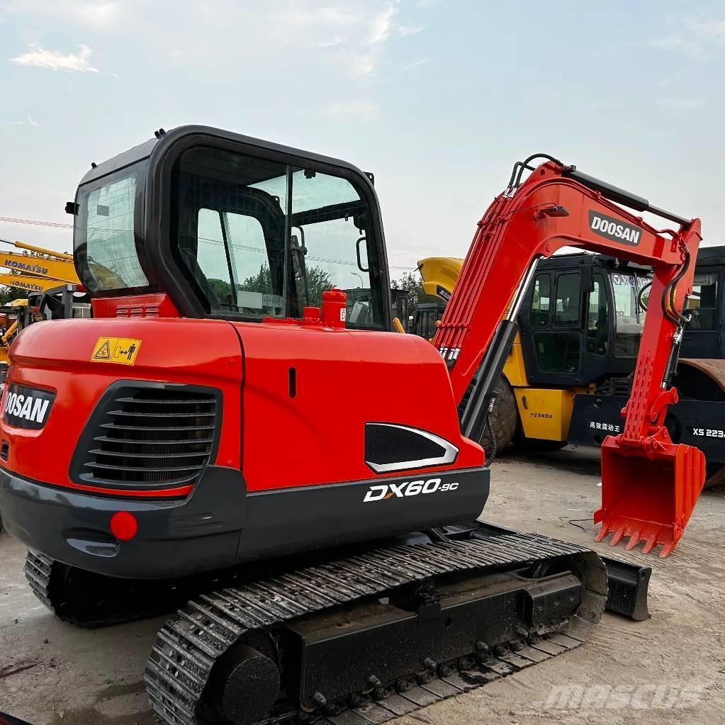 Doosan DX60-9C Mini Escavadoras <7t