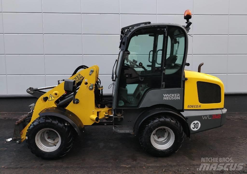 Wacker Neuson WL 32 Pás carregadoras de rodas