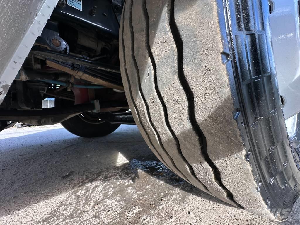 Mack LEU 613 Camiões de lixo