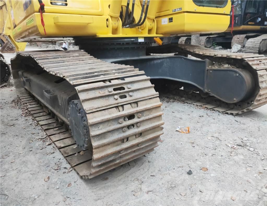 Komatsu PC200-7 Escavadoras de rastos