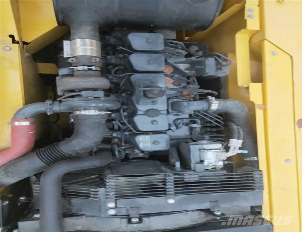 Komatsu PC200-7 Escavadoras de rastos