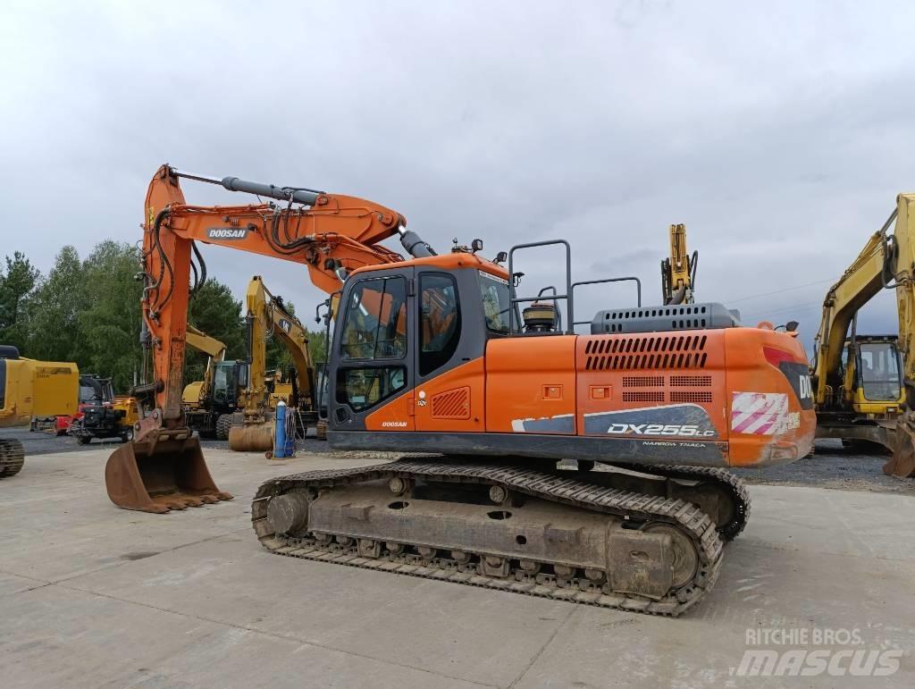 Doosan DX 255 LC-5 Escavadoras de rastos