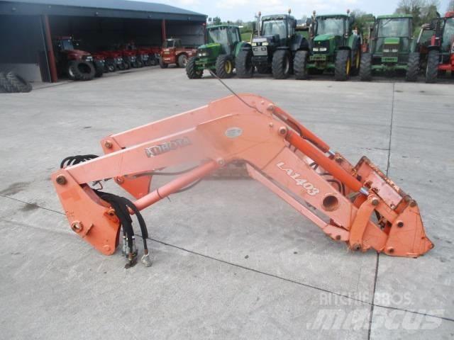 Kubota LA1403 Loader Tratores Agrícolas usados