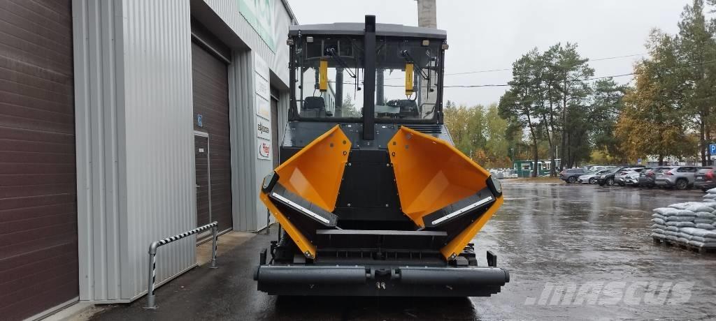 ABG 6820 Pavimentadoras de asfalto