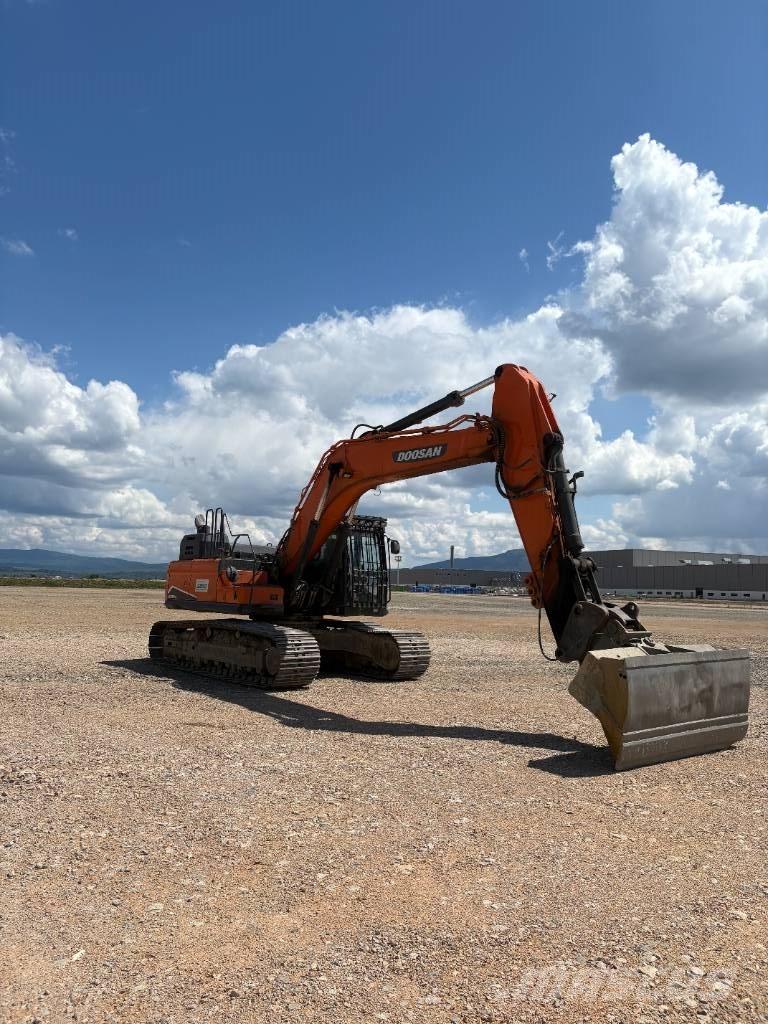 Doosan DX 300 LC-5 Escavadoras de rastos