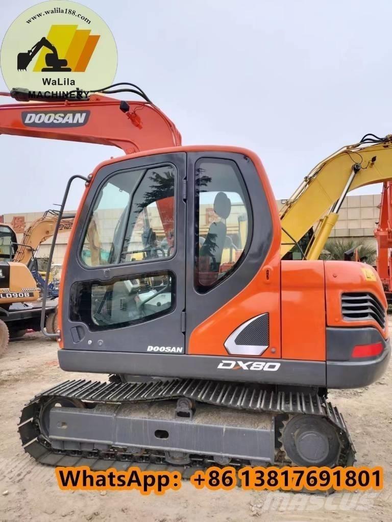 Doosan DX 80 R Escavadoras Midi 7t - 12t