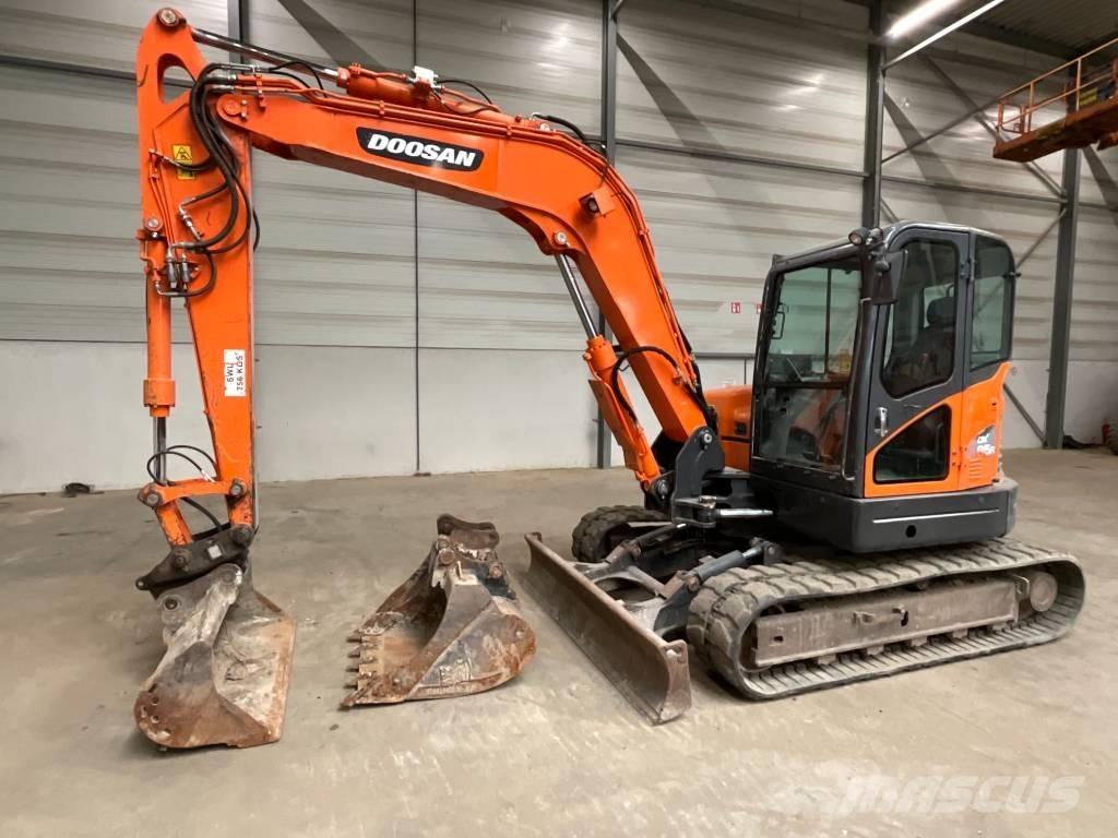 Doosan DX 85 R-3 Escavadoras Midi 7t - 12t