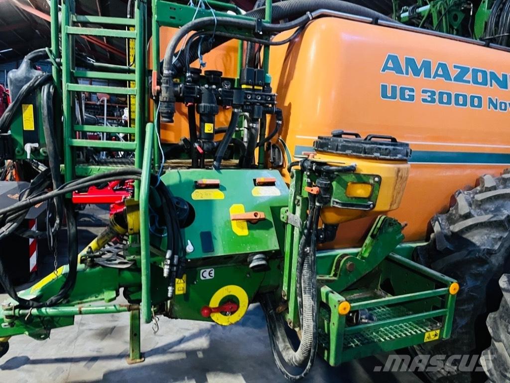 Amazone UG 3000 Nova Pulverizadores rebocados
