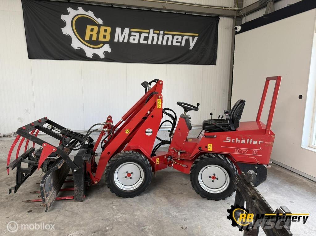 Schäffer 217 S Pás carregadoras de rodas