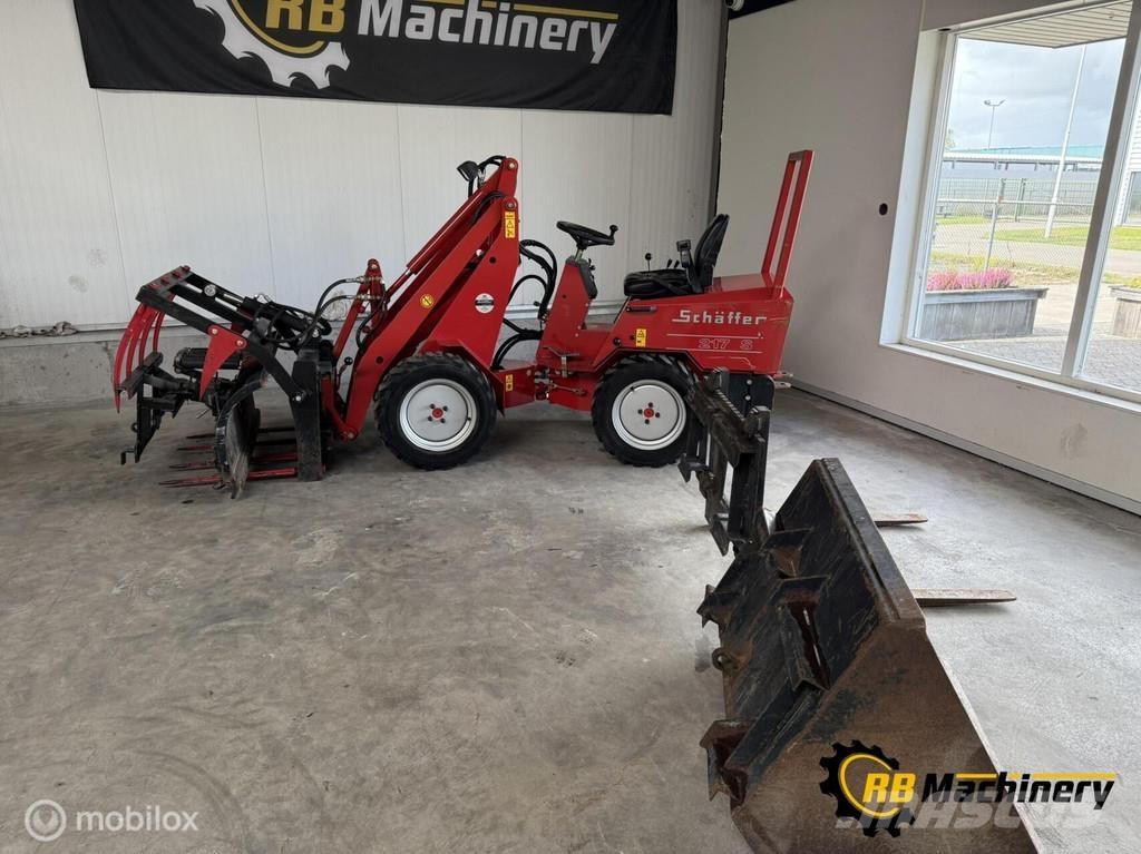 Schäffer 217 S Pás carregadoras de rodas