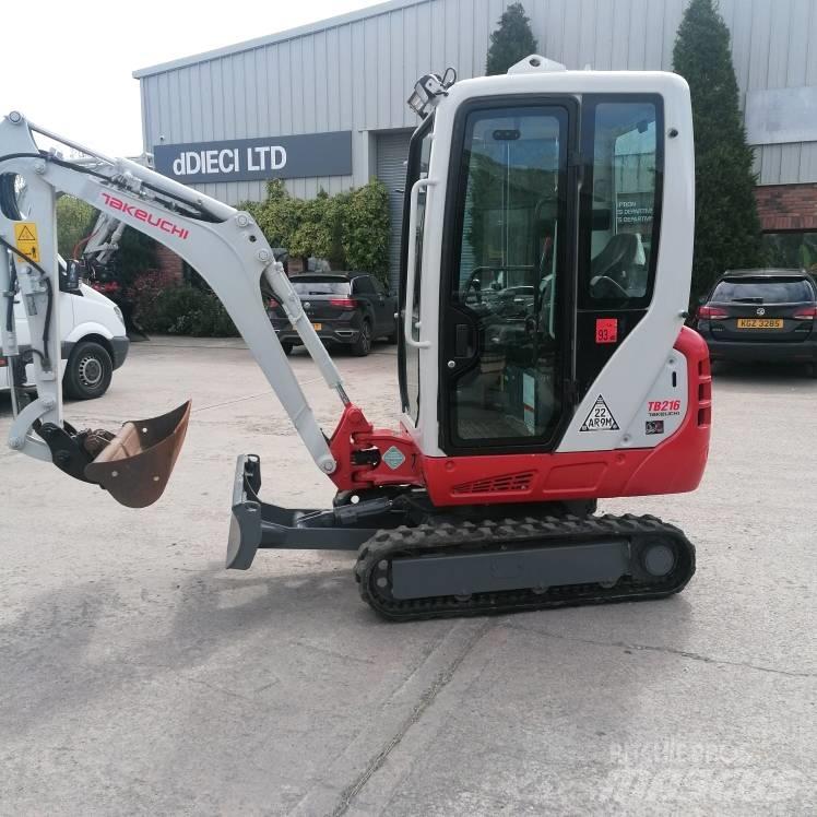 Takeuchi TB216 Mini Escavadoras <7t