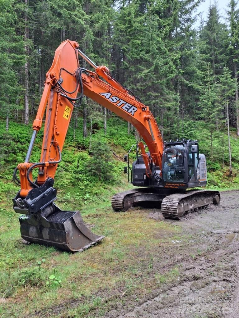 Hitachi ZX 225 US LC Escavadoras de rastos