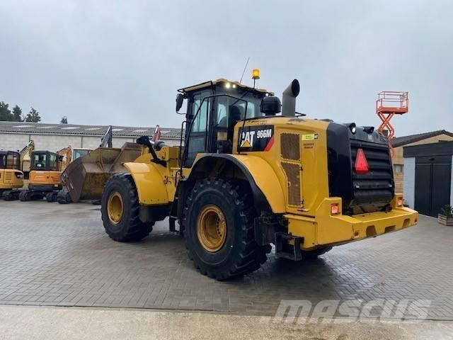 CAT 966 M Pás carregadoras de rodas