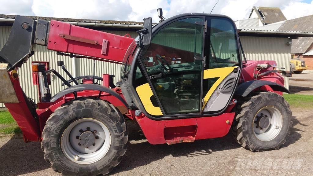 New Holland LM 1345 Manipuladores telescópicos