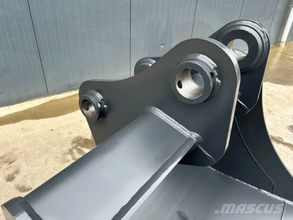 Hitachi ZX225 - 1.40m Baldes