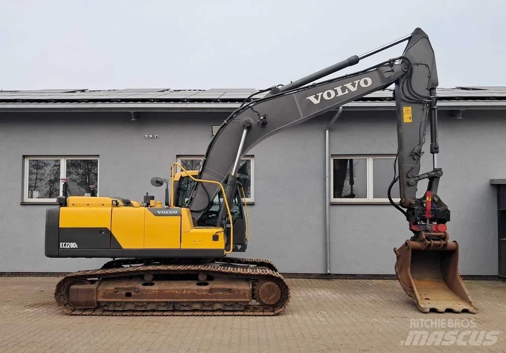 Volvo EC 220 DL Escavadoras de rastos