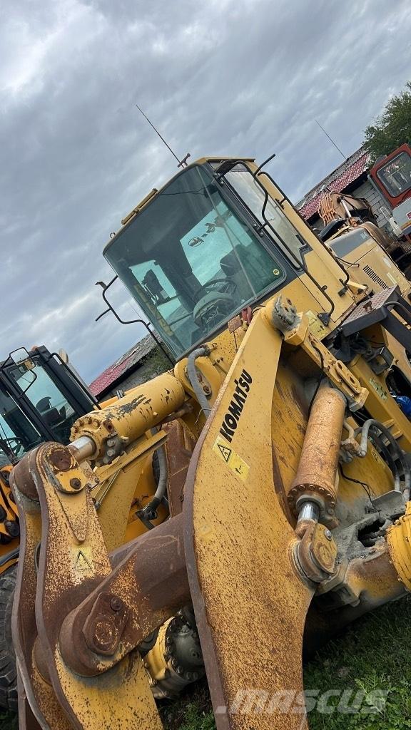 Komatsu WA 470-3H Travőes