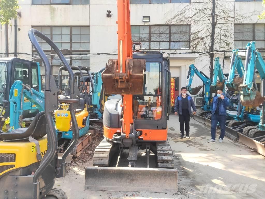Hitachi ZX30 Mini Escavadoras <7t