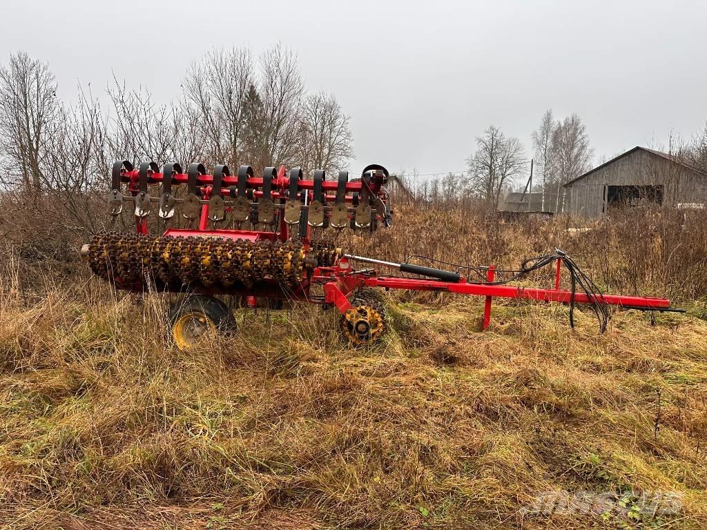 Väderstad ROLLEX 620 Rolos agrícolas
